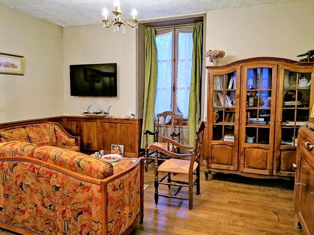La Petite Maison Des Artiste Villa Saint-Sulpice-les-Feuilles Екстериор снимка